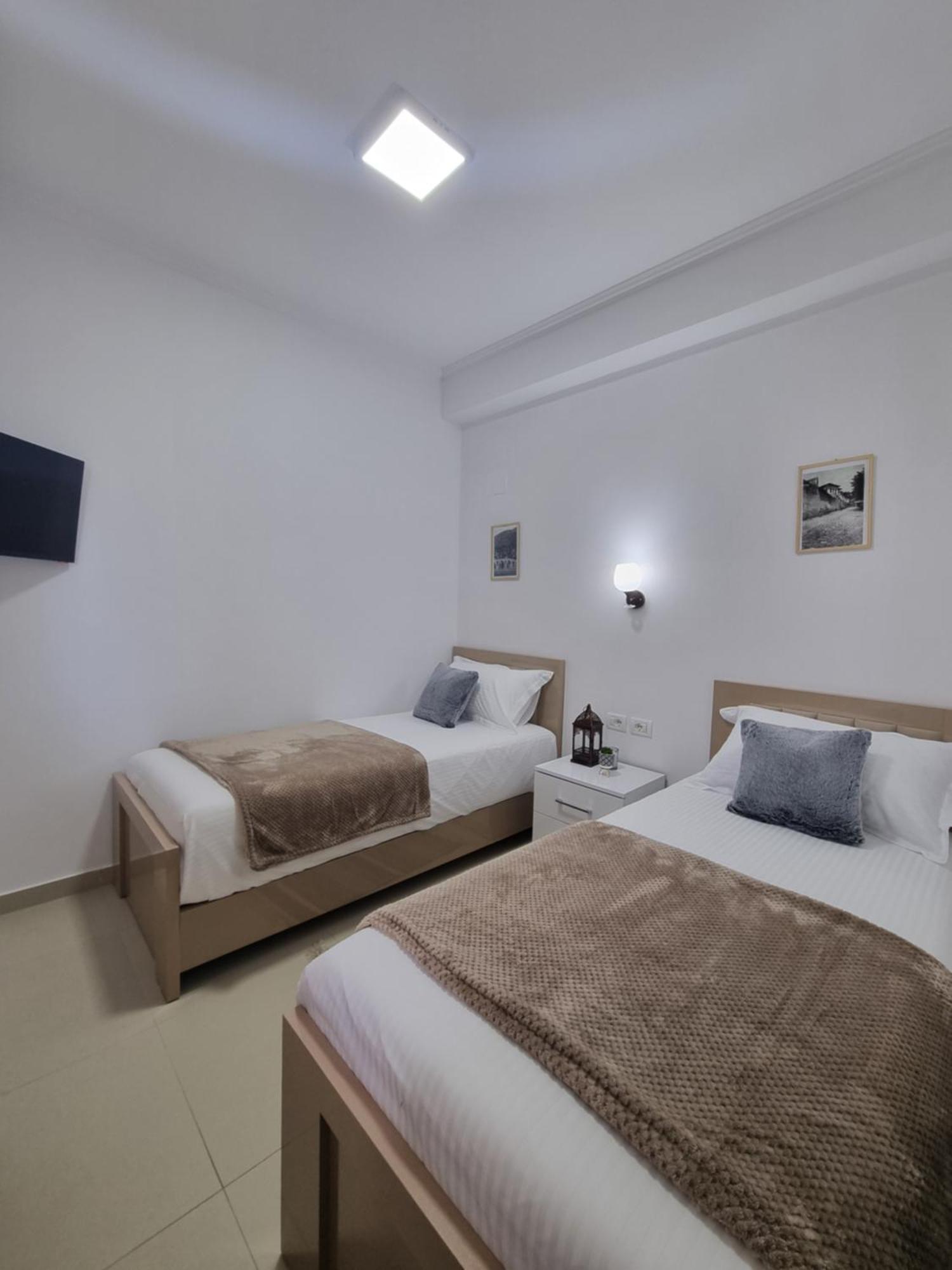 Guest House Mario Берат Экстерьер фото